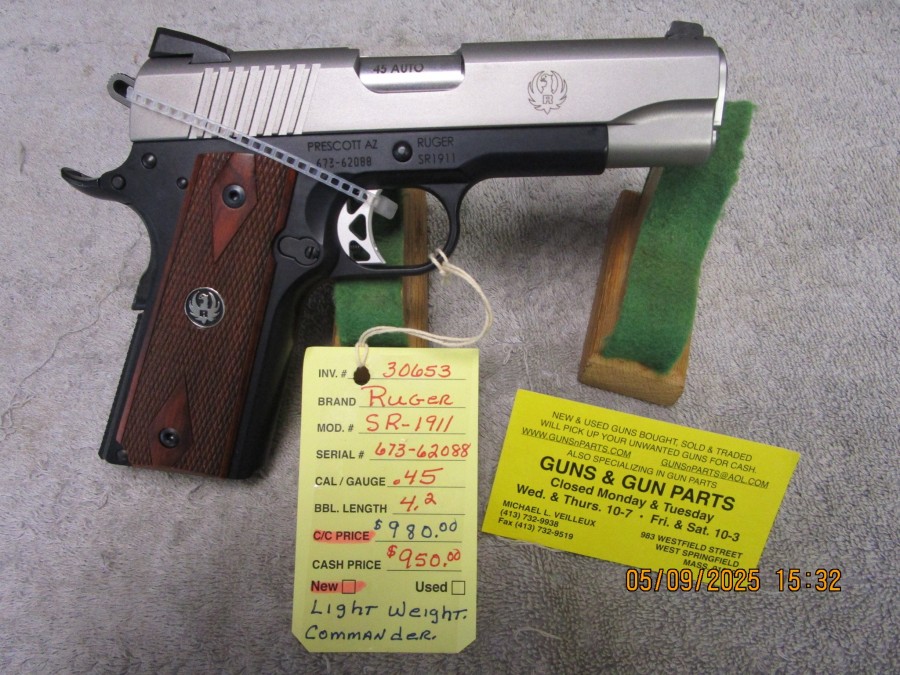 Ruger SR-1911 .45 ACP 4.2'' barrel Light Weight Commander.  $950.00