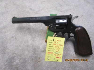 H&R model Sportsman .22 L.R. - 9 - shot. - Product Image