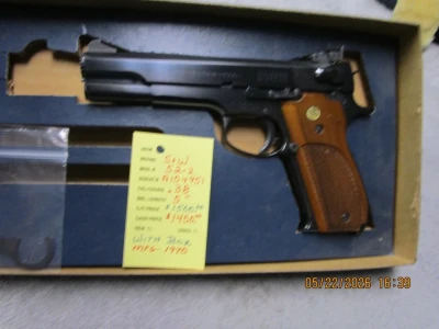 Smith & WEsson model 52-2 with box MINT>   SOLD - Product Image