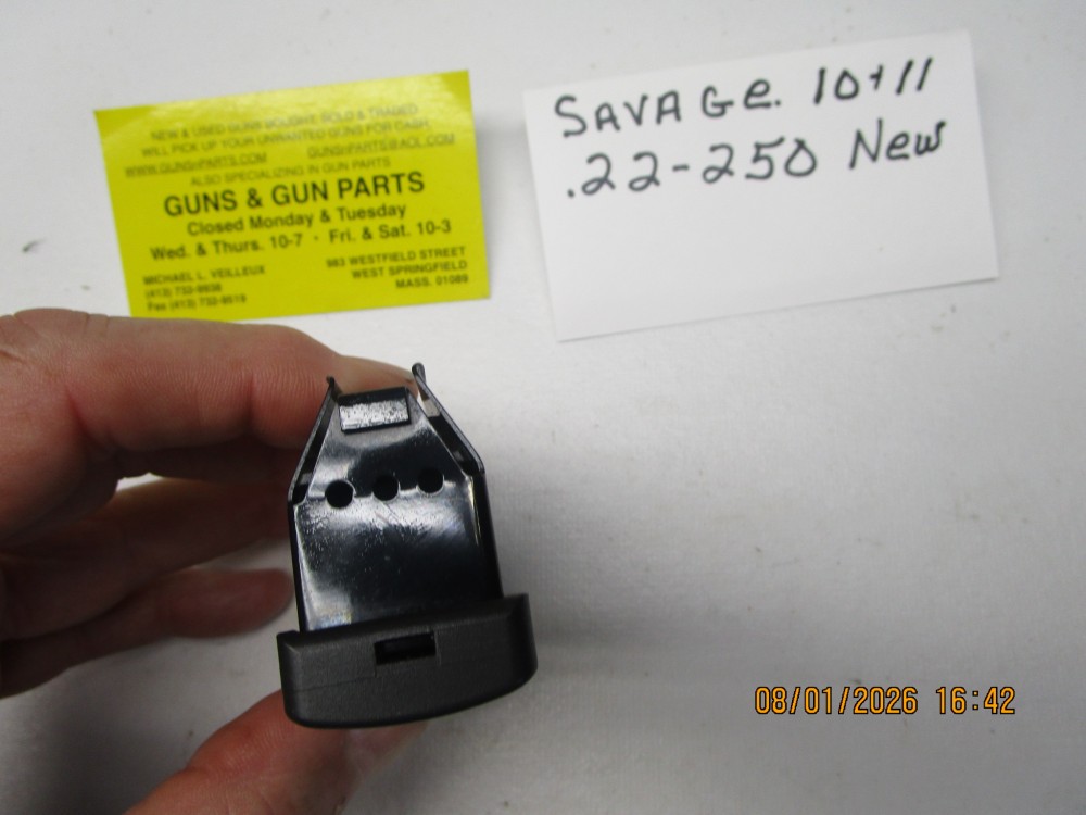 Savage factory clip for a model 10 &amp; 11 .22-250 caliber 4- rounds new.