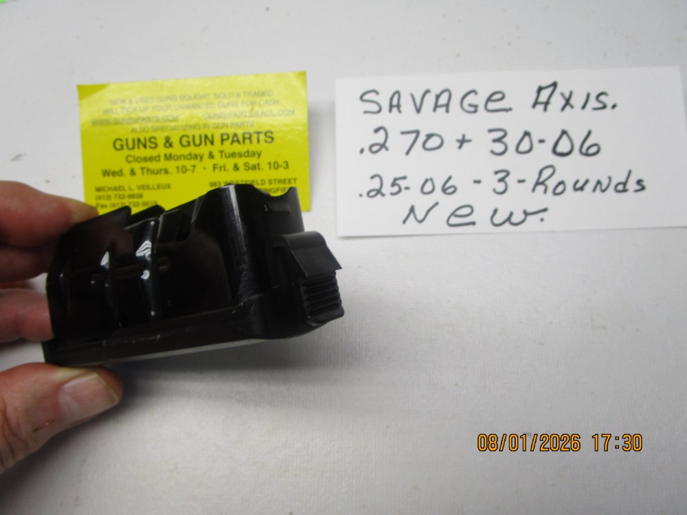 Savage factory clip for a model Axis .270 &amp; .30-06 &amp; 25-06 -3- rounds new.