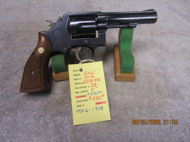 Smith & Wesson model 10-6 .38 special blue. - Product Image